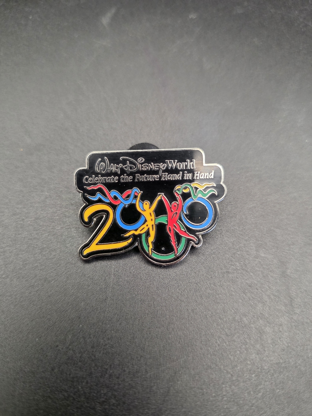 Vintage Walt Disney World 2000 Celebrate the Future Hand in Hand Pin